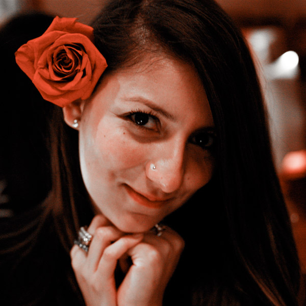 Luisa Valencia